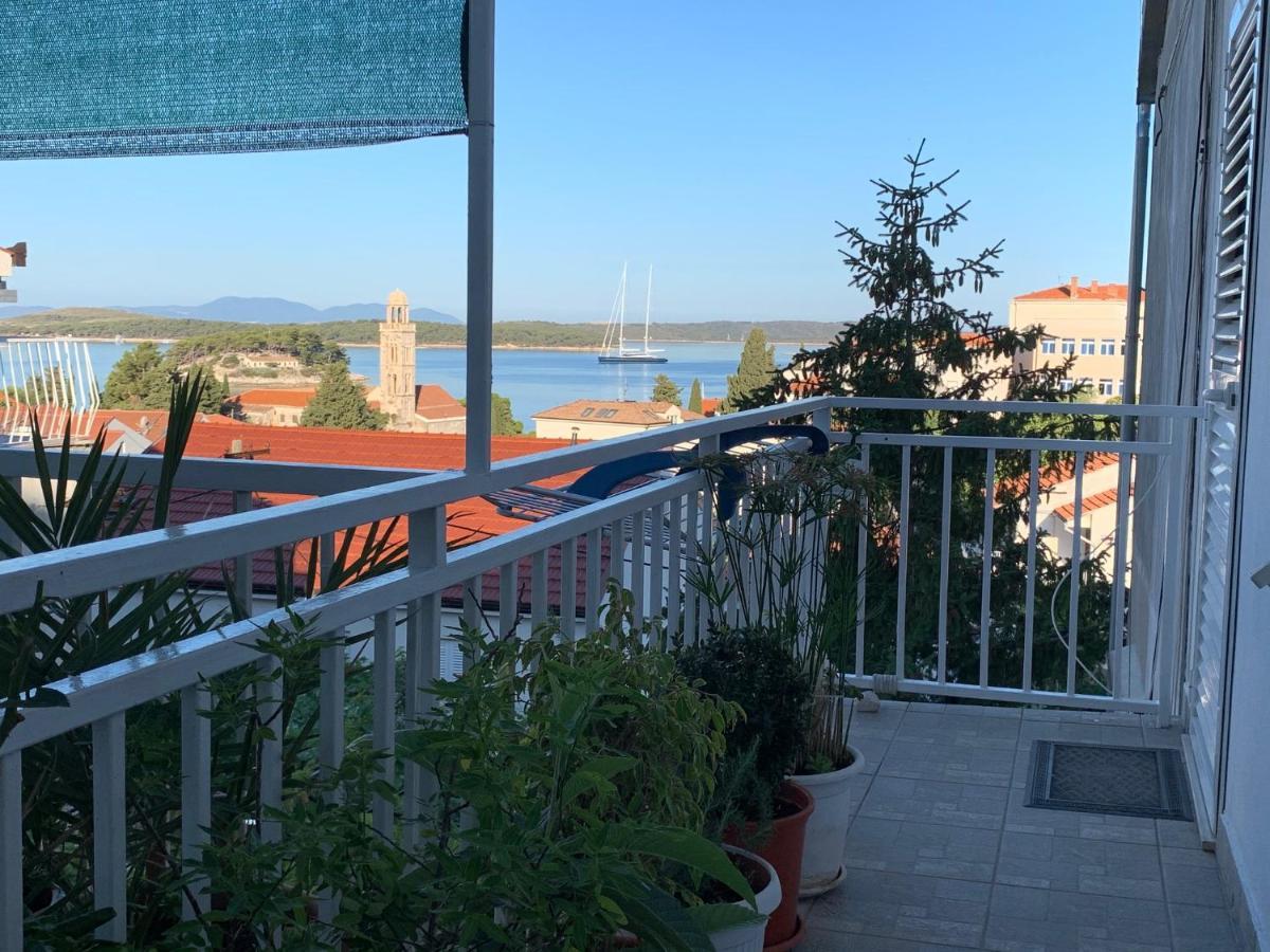 Apartment Elena 40 M2 With Beautiful Wide Sea Views 3 Stars هفار المظهر الخارجي الصورة